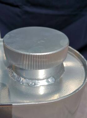 密封铝制加油桶加厚长嘴10L壶20L口手提汽柴URU油汽备车用油箱