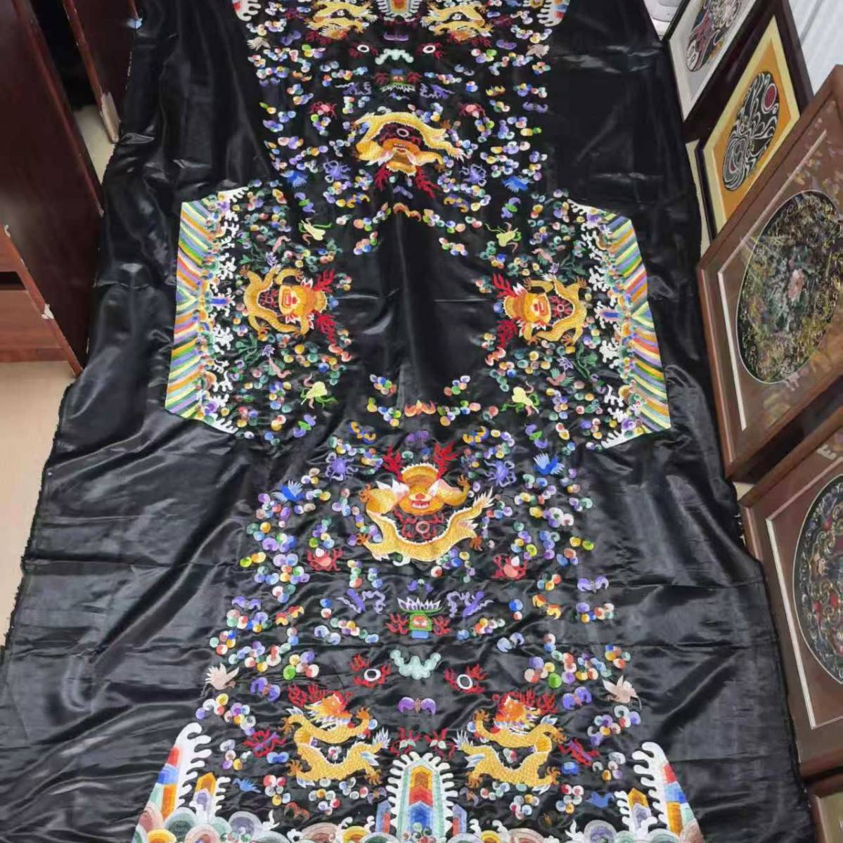 龙袍,大绣片,手工刺绣,衣服绣片,大龙袍