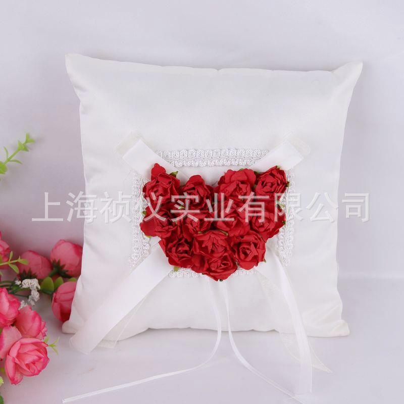 式礼用品红色西心形婚玫瑰花婚用礼戒枕鸵鸟毛LMX签到笔套装结婚