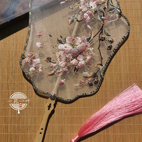 紫薇花古风团扇单面刺绣圆扇古风汉服舞蹈扇子古典宫廷道具宫扇