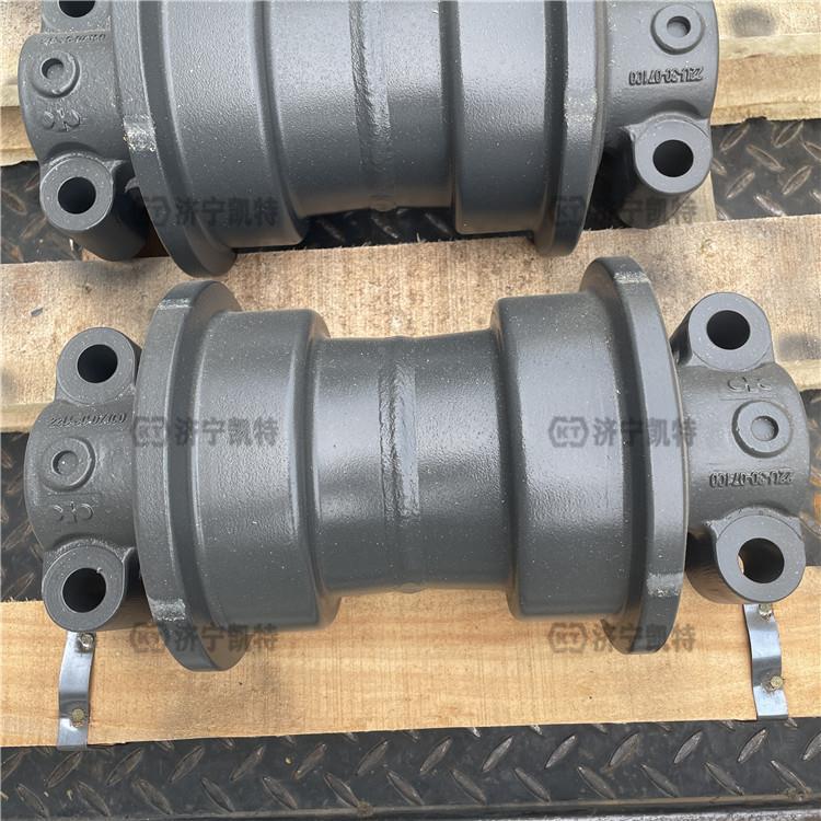 ZZ22U3007100支重轮P总挖掘机履带底盘成件CBQC200/210/2X20/240