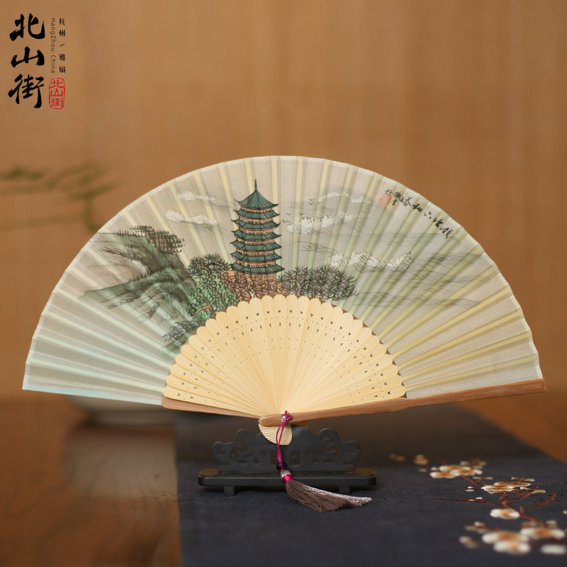 6寸真丝女式折扇手绘女扇出国礼品扇杭州丝绸扇绢扇竹扇