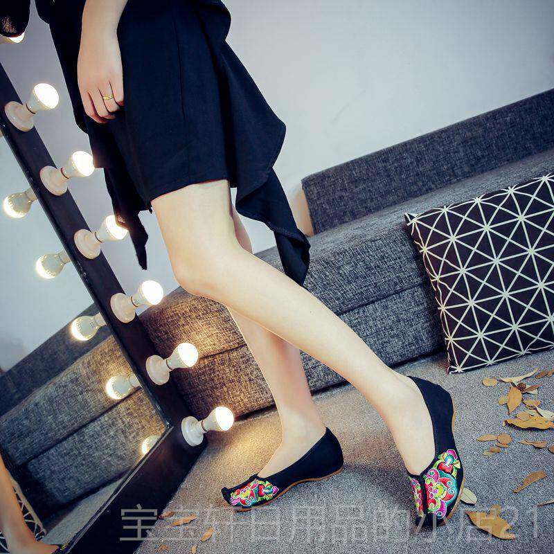 高档浅口老北京布鞋鞋民族风筋绣花鞋子复古婚鞋翘头鞋牛妈底妈单