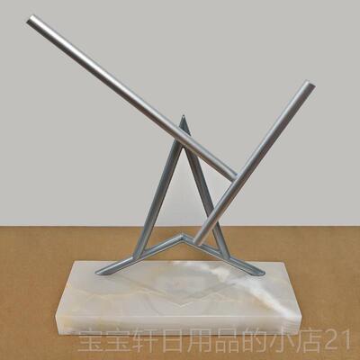 高档永动摆家件办技公室桌面混沌摆现代客居装饰柜科厅感高档创意