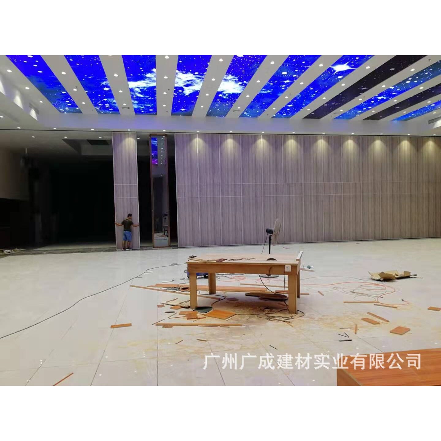贵阳活动隔断,活动屏风,移动隔断,移动屏风,酒店隔断厂家