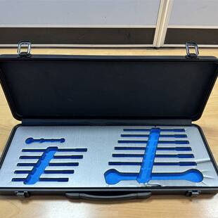 ABS条纹一体铝合金弯框筹码箱内可定EVA防震棉和植绒塑盒工具箱