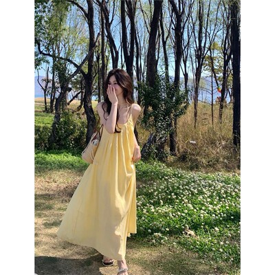 度假风黄色吊带连衣裙女