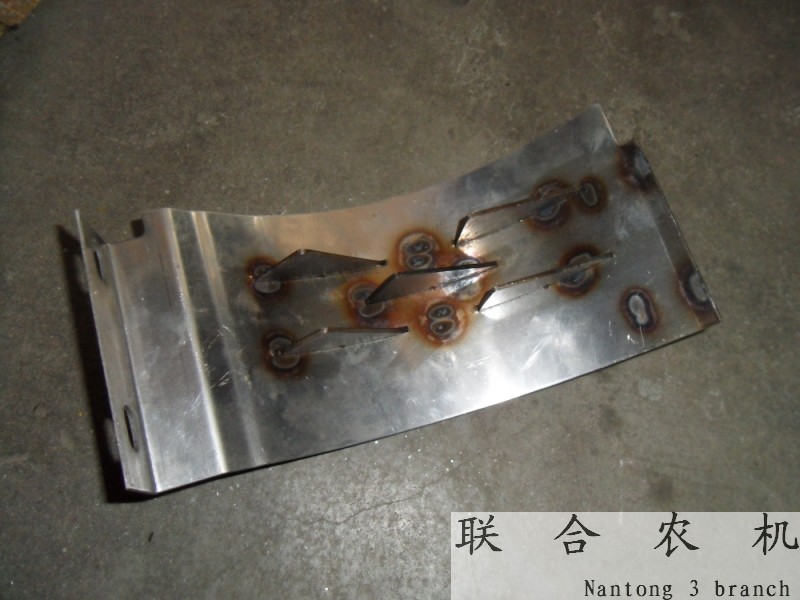 久保田收割机二次复脱箱内五齿盖板 不锈铁 耐磨防锈欢迎大家购买