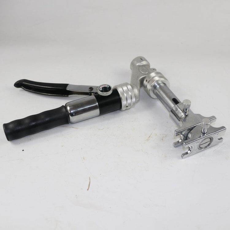 9P1E液压滑紧钳压管钳地暖扩管钳接管钳滑紧件工具铝塑管卡压钳批