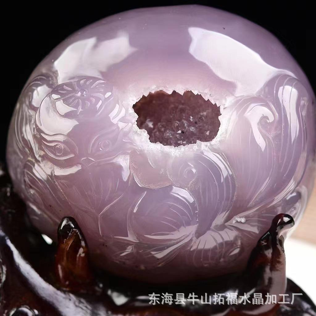 天然玛瑙水晶洞雕刻九尾狐摆件桌面送底座办公室书房聚宝盆工艺品