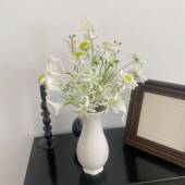 彼岸花马蹄莲花束手感假花装 饰仿真花客厅餐桌装 饰花家居摆件