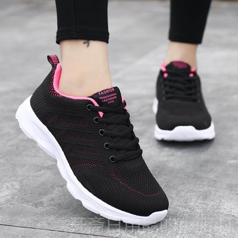 正品春季运中网面透气女鞋5软底妈妈0动鞋60岁中老年年人休闲健步