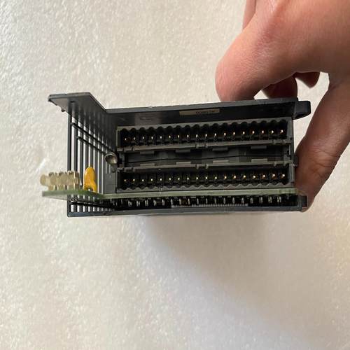 (怡可)GE  模块  IC695ALG600-CC  成色如图实物