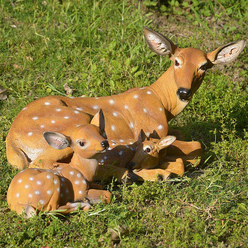 花园庭院装饰品卧梅花鹿摆件动物模型家居装饰品橱窗美陈树脂工艺