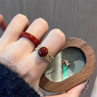 轻奢爆闪满钻精致指小红书同款 南红佳人仿红宝石戒指2026新款 时尚