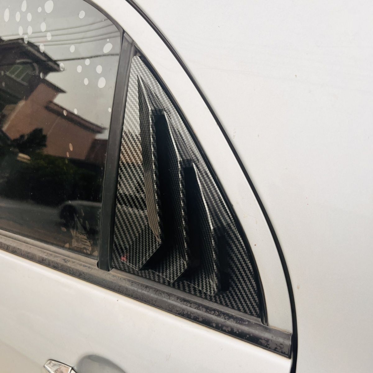 适用于08-13款卡罗拉/花冠专用车窗百叶窗出风口专用饰改装百叶窗