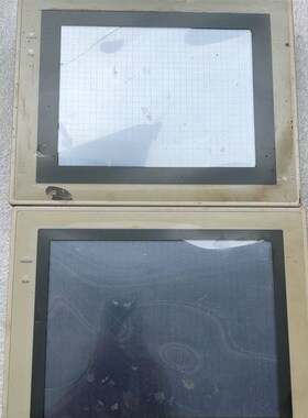 出触摸屏两台 型号NT631C-ST141-EV2