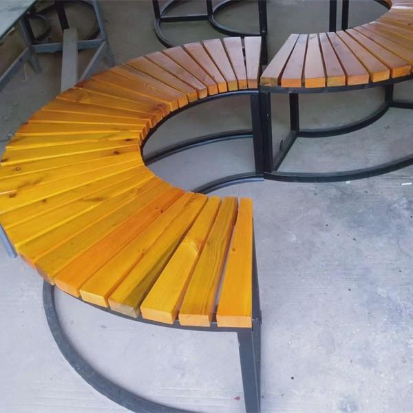 户外形异形木椅公园休底闲木质塑木椅铸铁座防腐木椅圆公园椅厂实