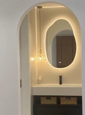 LE子D能化妆防雾957镜镜镜不规则异形发光浴室镜水滴浴室镜挂墙智