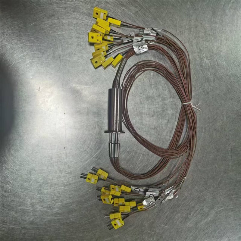 真空法兰连接器真空法兰热电偶KF16KF25KF40馈通法兰温度传感器