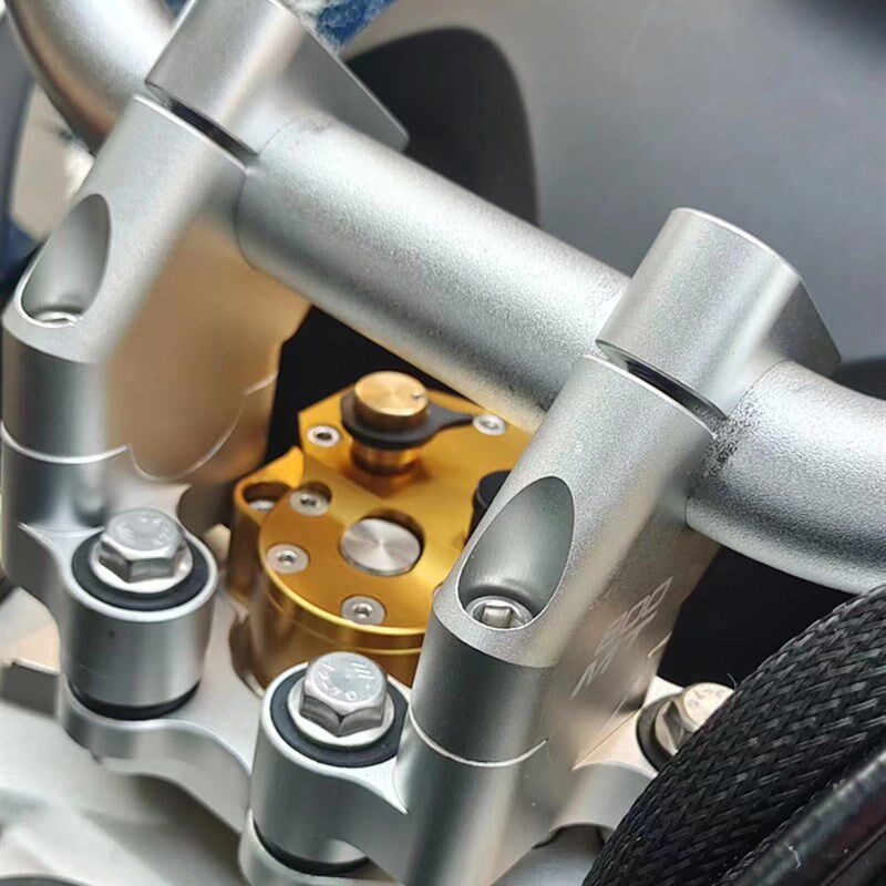 春风800Mt 车把加高后移减震底座加机械方向阻尼钛尺无损替换安装