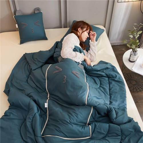 两汽枕车头被夏被爱沙发礼卡通纯色靠垫用可四季午休抱枕ltao1017