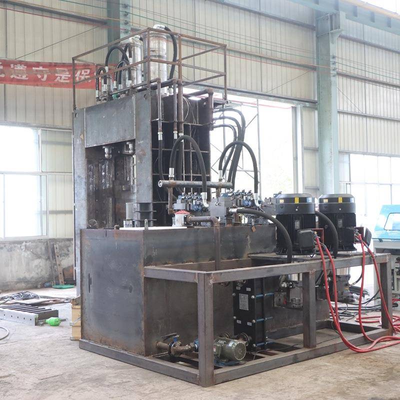 废旧车0905辆废钢板切断龙门金废属钢铜板筋龙门剪切机重废龙门剪