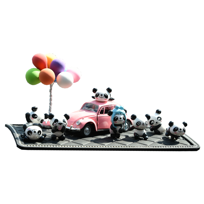 可爱熊猫汽车摆件车载香水瓶气球创意车内饰品中控台装饰个性公仔
