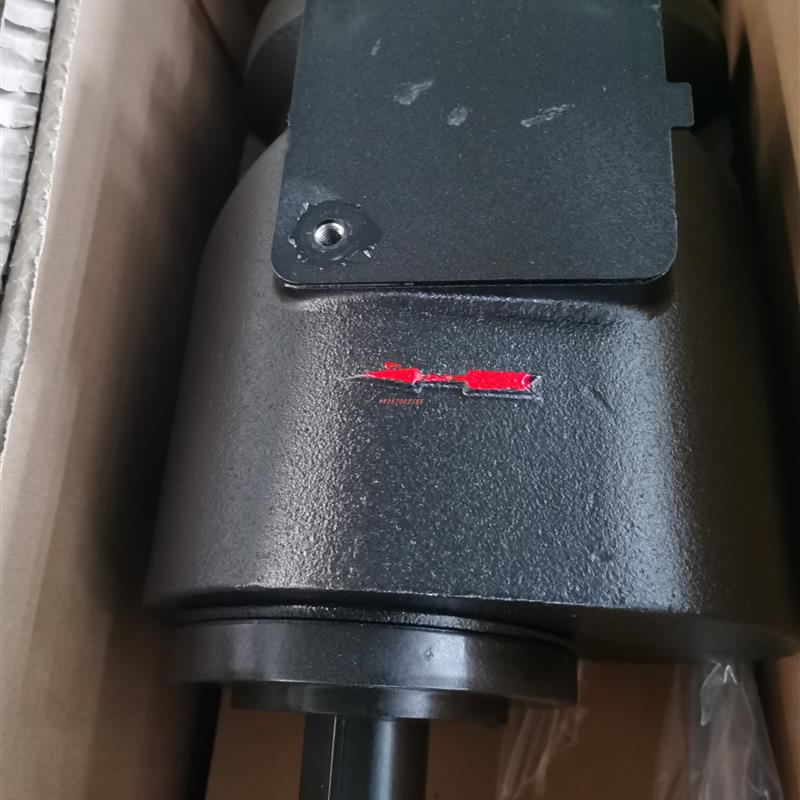 10HP螺杆空气压缩机7.5kW22鲍斯BaoSi主机头AA6D泵头BBCT,BBHT