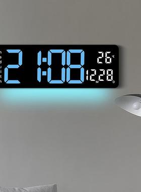 新品创意挂钟简约时大屏显示客厅钟氛特色围多功能灯钟QAF表5505