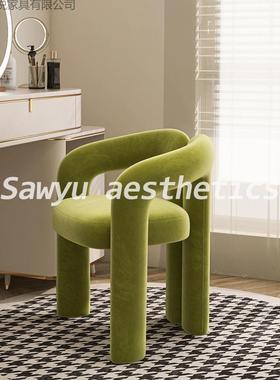 简网化妆椅奶油27362风设计师代约卧室家用加厚现轻奢梳红妆台凳