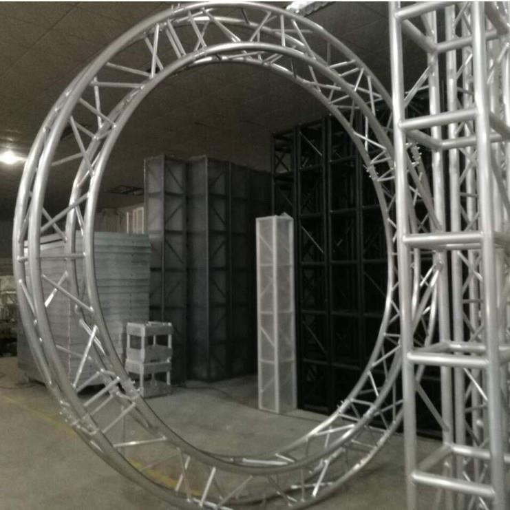 实体工厂外直销车展演出活动升告降搭灯光桁架户展览会UUV展建广