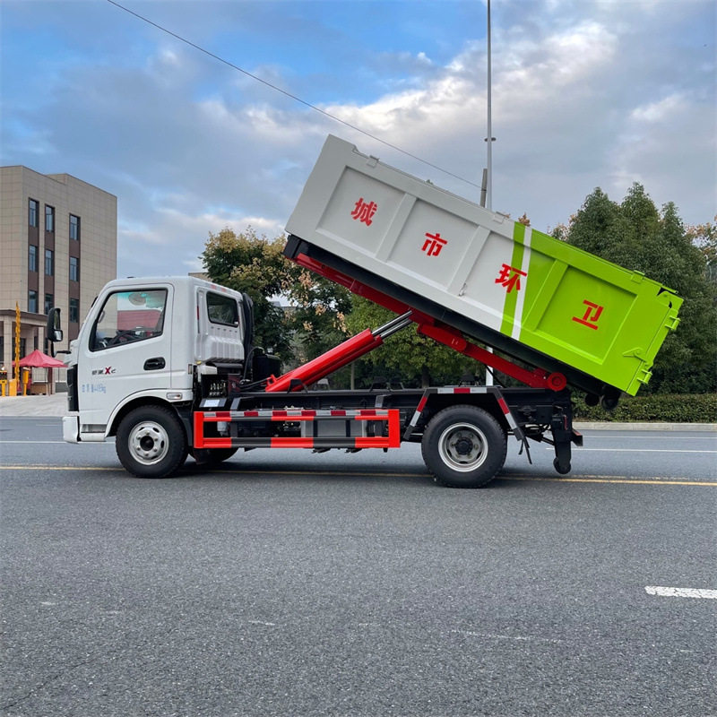 东风天锦勾臂式移动压缩垃圾车