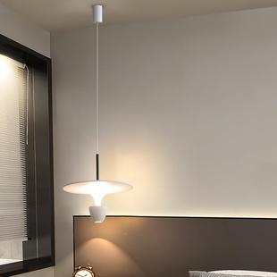 2025KNS卧新款 简极意创室吧台餐 升降主卧床头飞碟吊灯设计师个性