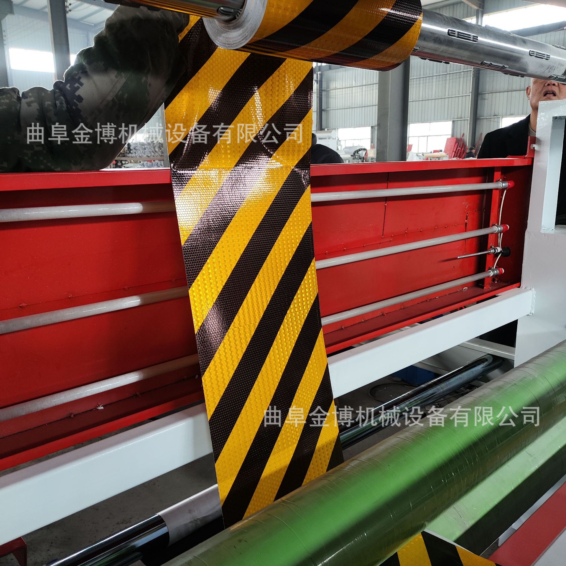 双面胶覆膜机eva橡塑棉贴膜机 自带背胶复合修边断膜反光膜复合机
