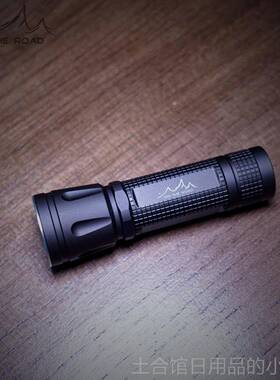 高档正品路上Z焦821 迷你变手电筒 强光射充电式手电筒L2在 T6 1