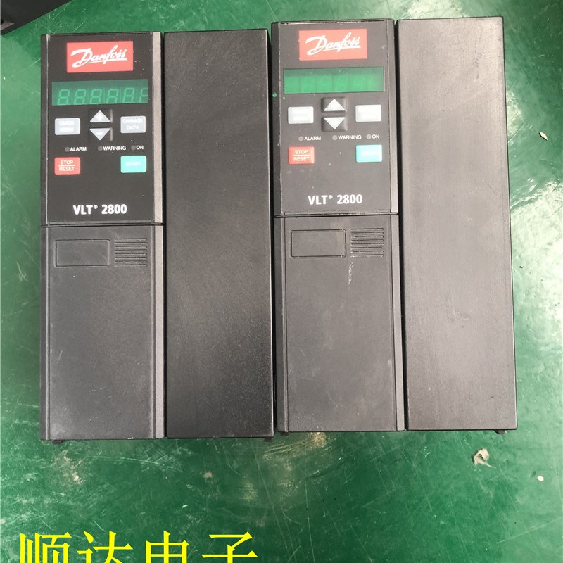 带制动丹佛斯VLT2800变频器7.5KW VLT2875PT4B20SBR0DBF00A00C1