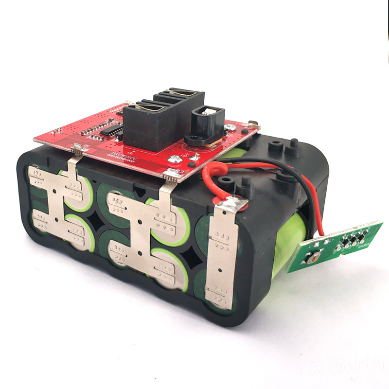 适用于得伟款5串21v电动工具保护板手电钻锂电钻18电池料