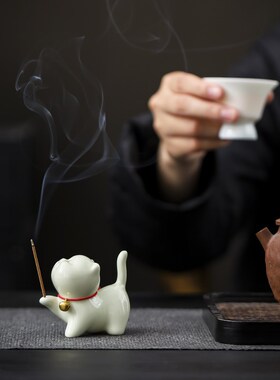 创意可爱小猫咪陶瓷香薰炉摆件茶宠猫笔架客厅家用檀香插香器香道