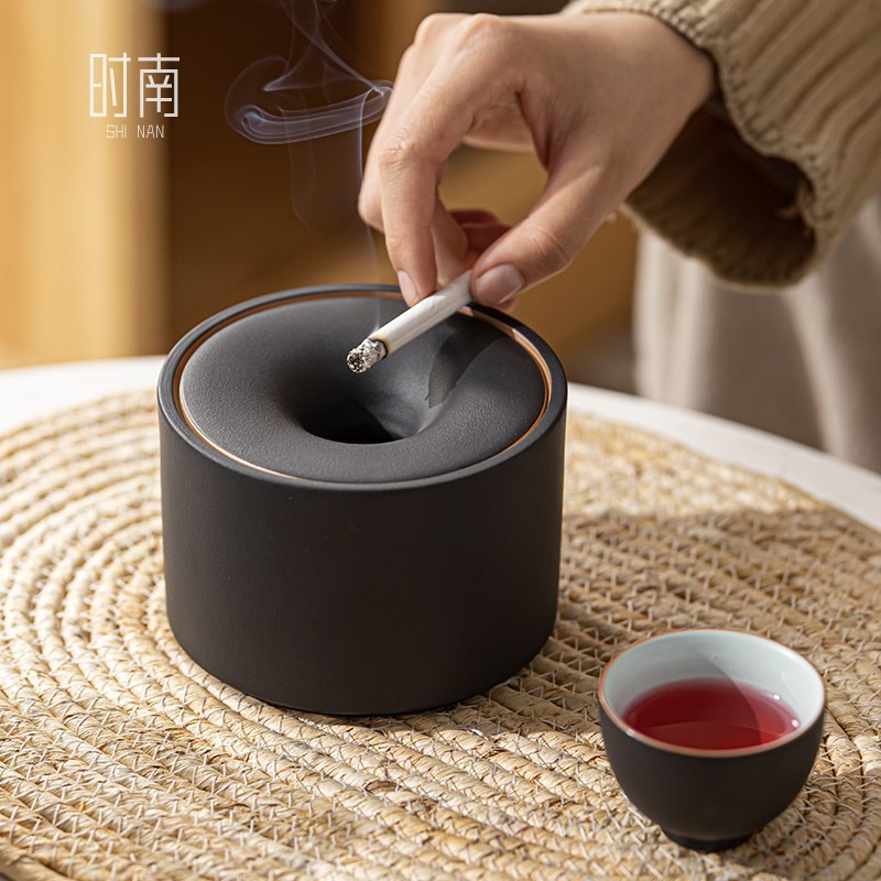 禅风黑陶瓷带盖烟灰缸防灰飞家用客厅办公室创意烟缸大号高级感