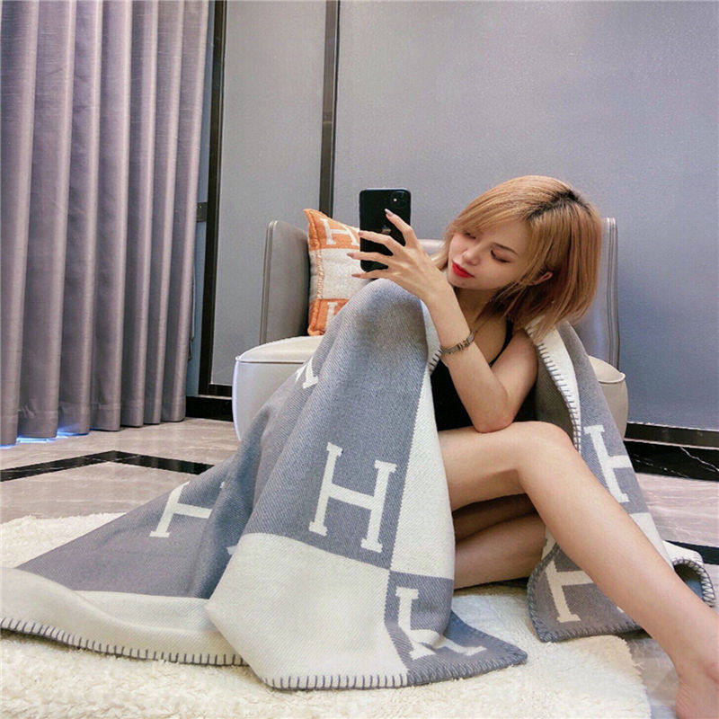 H家毛毯飞行空调毯样板房沙发单人毯春季保暖办公室毯子午睡盖毯,床上用品,休闲毯/毛毯/绒毯,淘宝优惠券,粉丝福利购,淘宝优惠卷