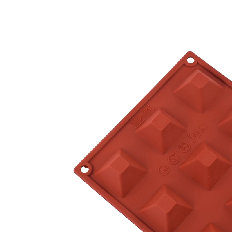 烘焙模具D-008 15连小金字塔巧克力矽胶模具 3.6cm布丁果冻硅胶模