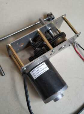 手摇发电机120W瓦12V24V40V伏永磁直流增速齿轮箱可给蓄电池充电