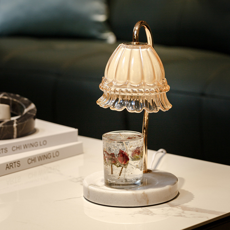 铃兰无火香薰灯复古氛围融蜡灯无烟调温小夜灯家用卧室台灯融烛灯