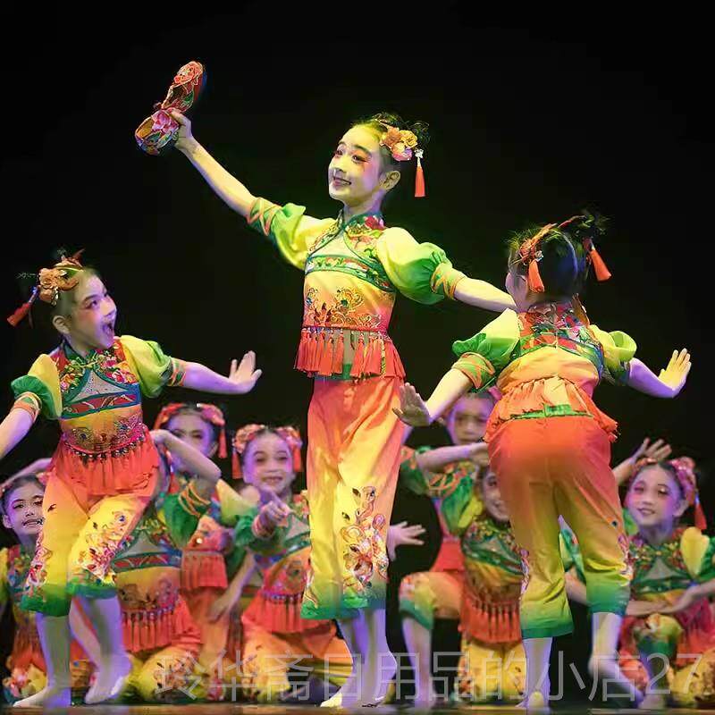 高档小荷风蹈采红红的儿花花鞋喜童演出服装中国风元旦女童庆舞服