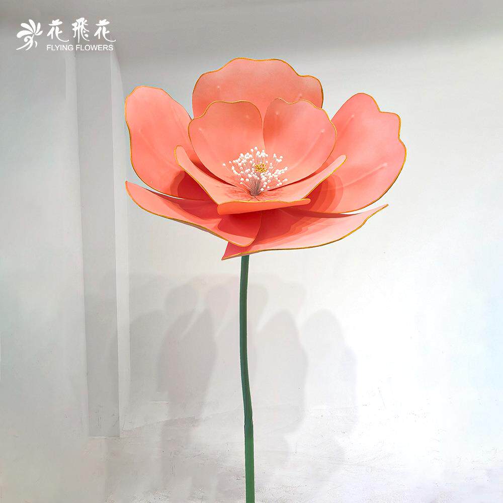 花飞花桃花艺术装置商业大型纸艺花商场美陈摄影道具制作橱窗陈列