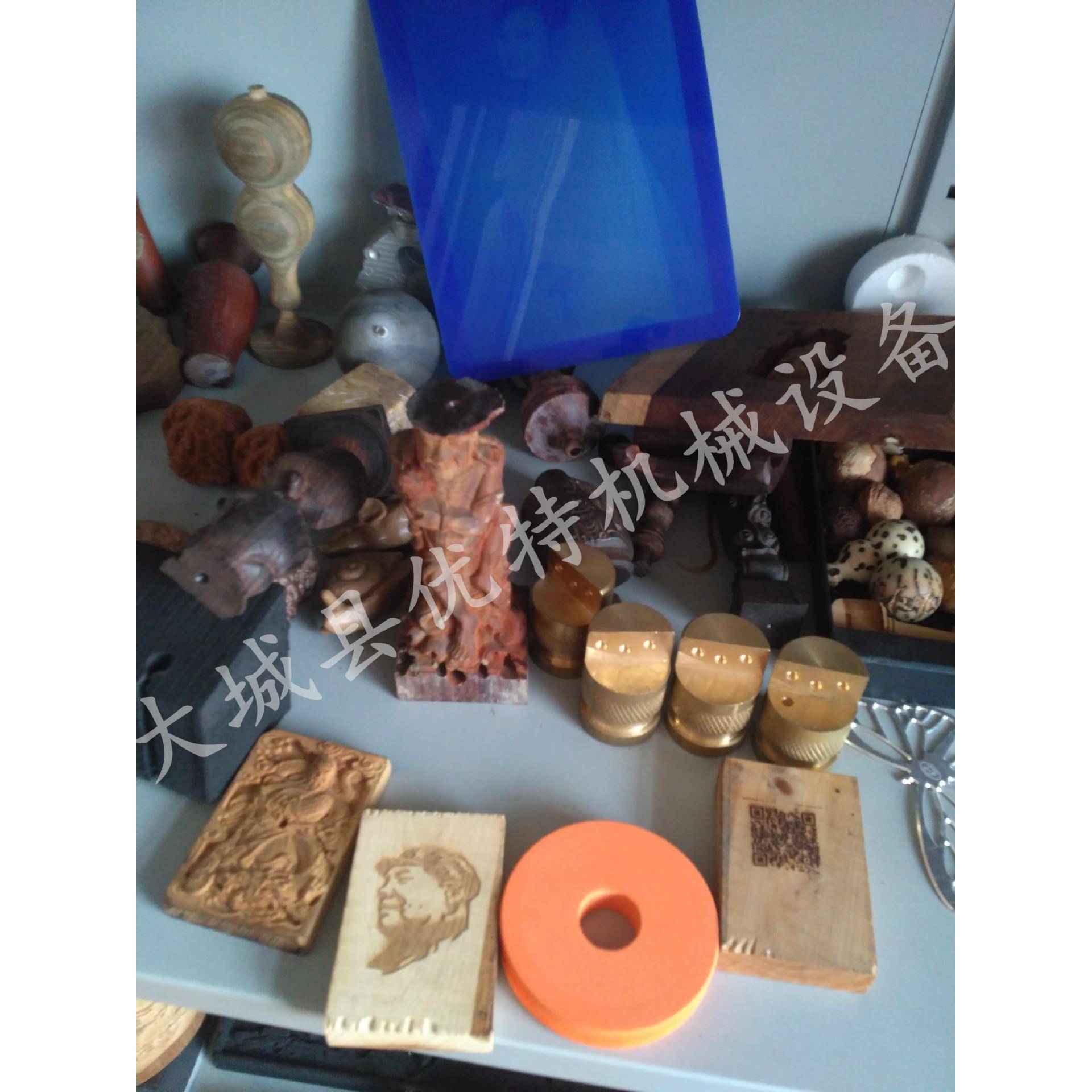 数控橄榄核四轴雕刻机 小型蜜蜡精雕机 电脑数控cnc 手串圆雕刻机