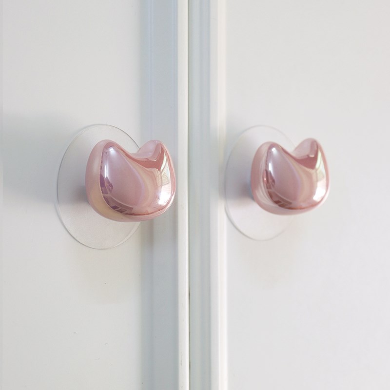 卡通元宝猫衣柜免打孔拉手简约法式奶油风柜子高端抽屉免钉门把手