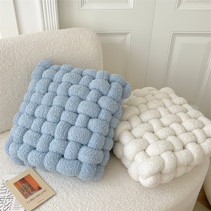 奶油风抱枕靠垫纯色手工编织坐垫方形客厅靠枕腰枕飘窗装饰靠枕垫