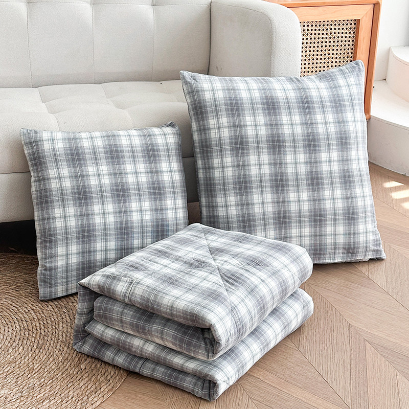 全棉水洗棉简约格子多功能抱枕被办公室纯色车载午睡被空调被靠枕